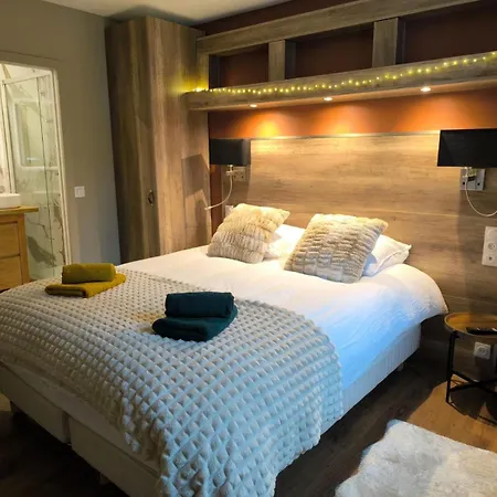 2 Pieces Cozy Place Morny Refait A Neuf Deauville